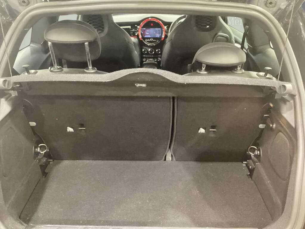 Mini Hatch 1.5 Cooper Sport 2021 YR71BYG Black #4