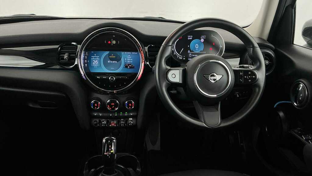 Mini Hatch 1.5 Cooper Classic II 2024 Silver #5