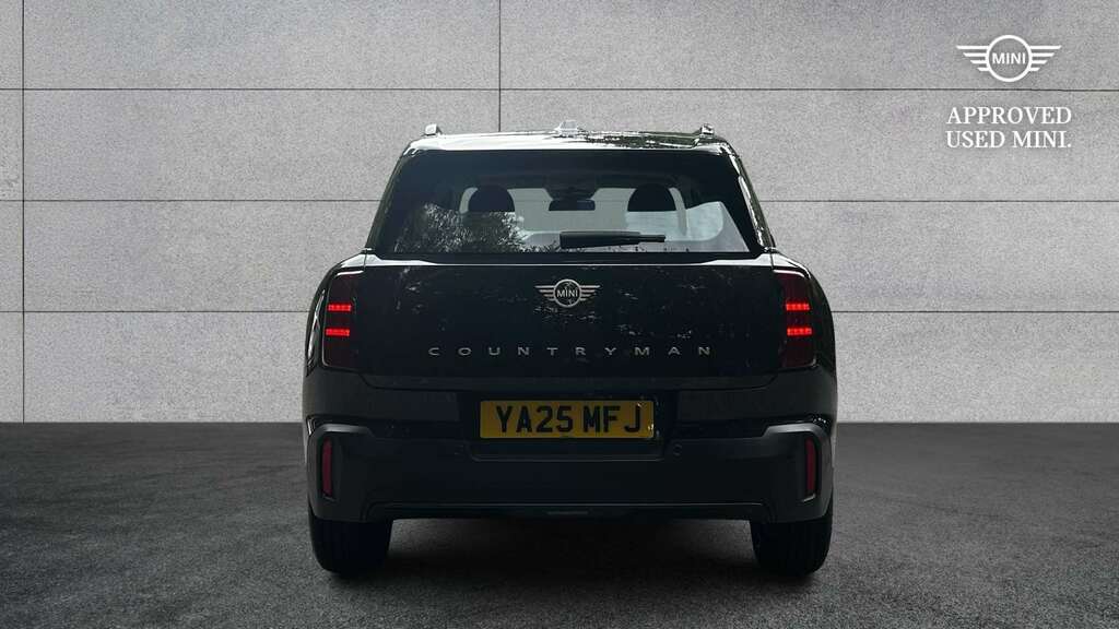 Mini Countryman 1.5 C Classic 2025 YA25MFJ Black #3