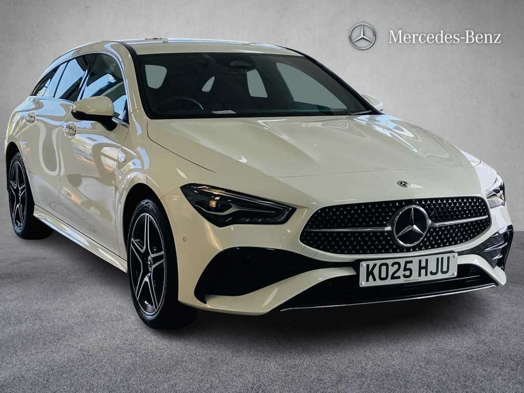 Mercedes-Benz CLA Class 250E Amg Line Executive Tip 2025 White