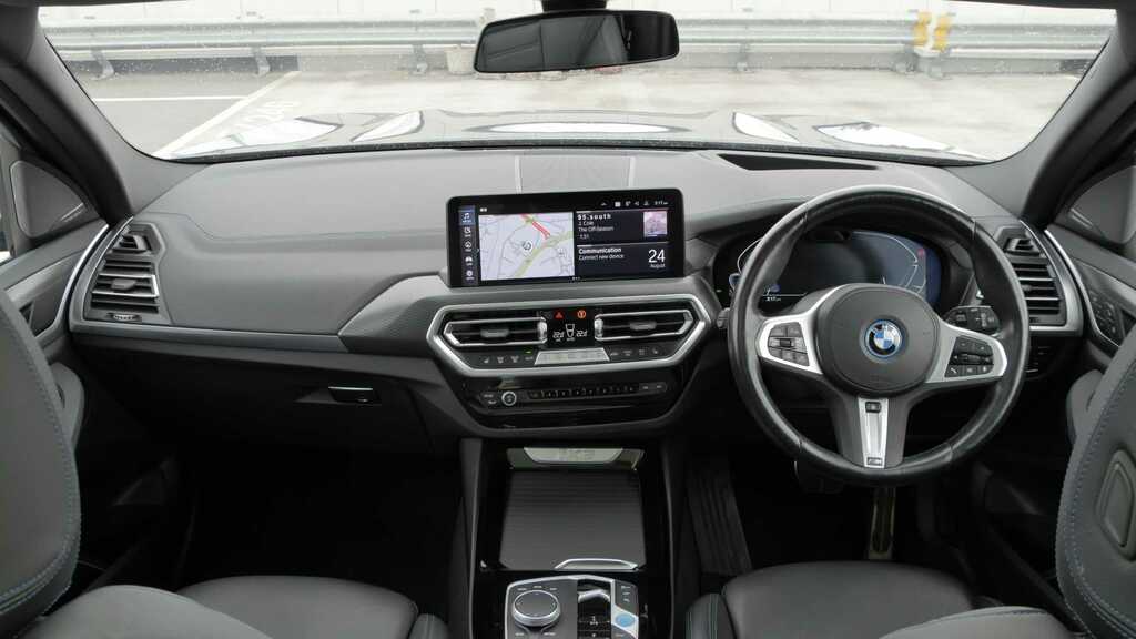 BMW iX3 210Kw M Sport Pro 80Kwh 2023 Grey #4
