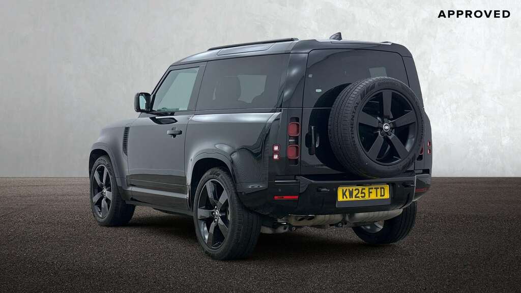 Land Rover Defender 90 3.0 D250 X-dynamic Hse 90 2025 KW25FTD Black #2