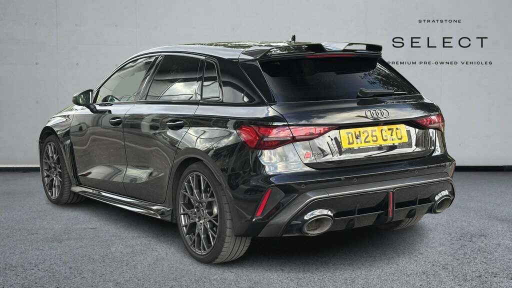 Audi RS3 Rs 3 Tfsi Quattro Carbon Black S Tronic 2025 Black #3