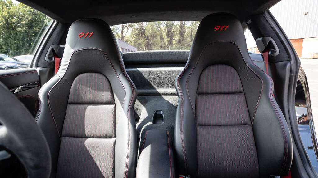 Porsche 911 Gt2 Rs Pdk Silver #12