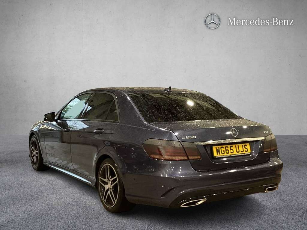 Mercedes-Benz E Class E250 Cdi Amg Night Edition 7G-tronic 2016 Blue #2