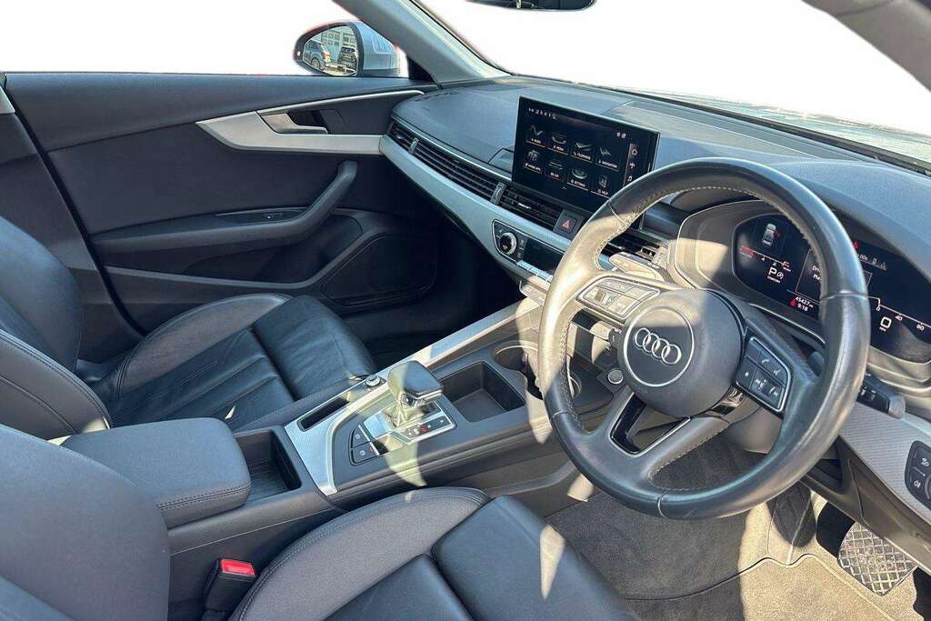 Audi A4 35 Tfsi Sport S Tronic 2019 #6