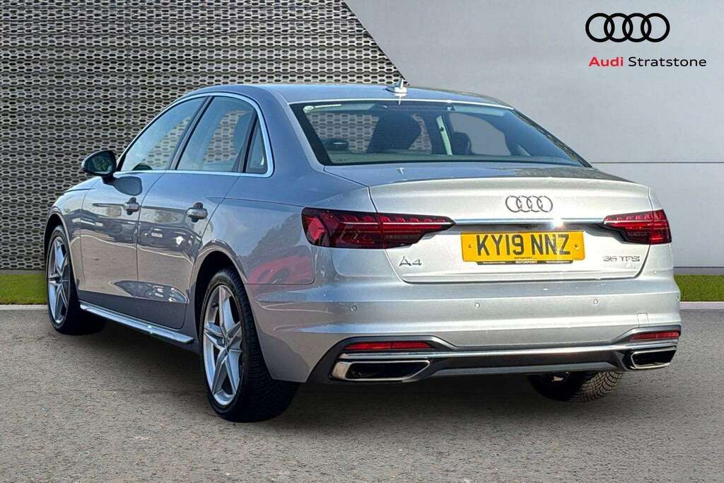 Audi A4 35 Tfsi Sport S Tronic 2019 #3