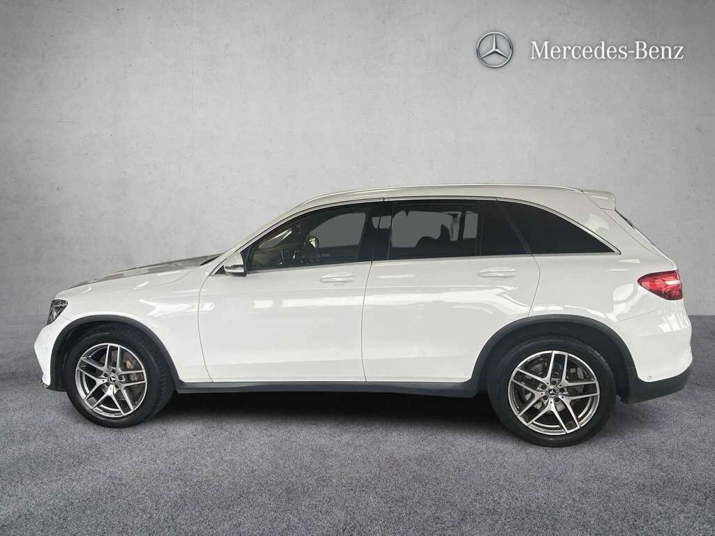 Mercedes-Benz GLC Class 220D 4Matic Amg Line 9G-tronic 2018 White #4
