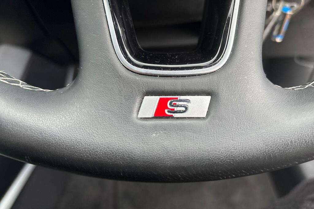 Audi Q2 35 Tfsi S Line Grey #30