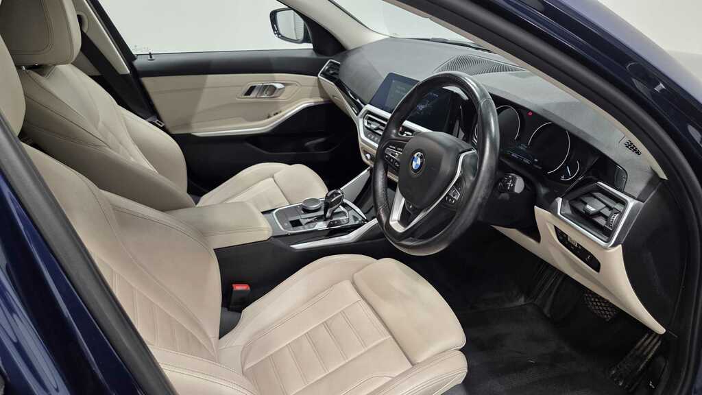 BMW 3 Series 330I Sport Step 2020 YL69UTA Blue #6
