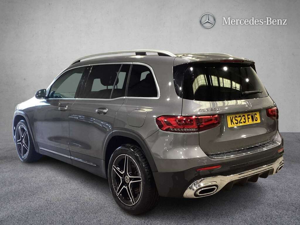 Mercedes-Benz GLB Class 200 Amg Line Executive 7G-tronic 2023 Grey #2