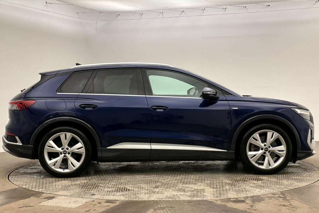 Audi Q4 E Tron 150Kw 40 82Kwh S Line 2022 Blue #4