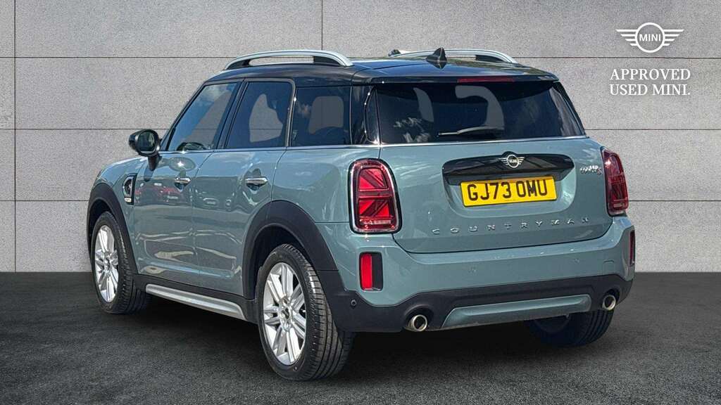 Mini Countryman 1.5 Cooper Exclusive Premium 2023 Green #2