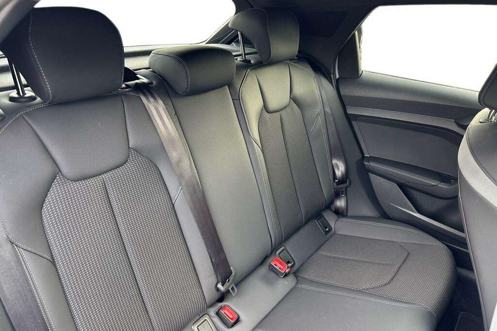 Audi A1 Sport 30 Tfsi 116 Ps 6-Speed Black #22