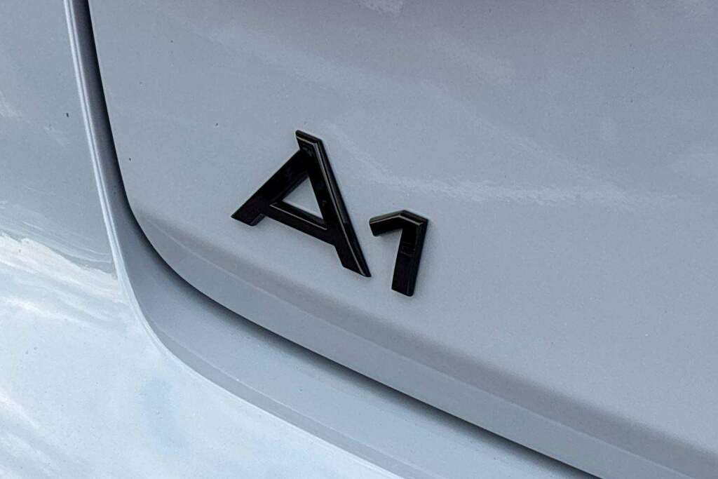 Audi A1 Sport 30 Tfsi 116 Ps 6-Speed Black #12