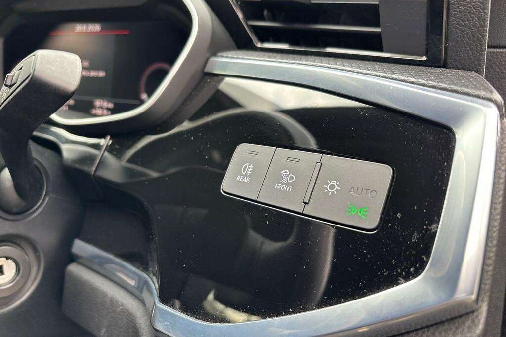 Audi Q3 Tfsi Cod Technik White #35