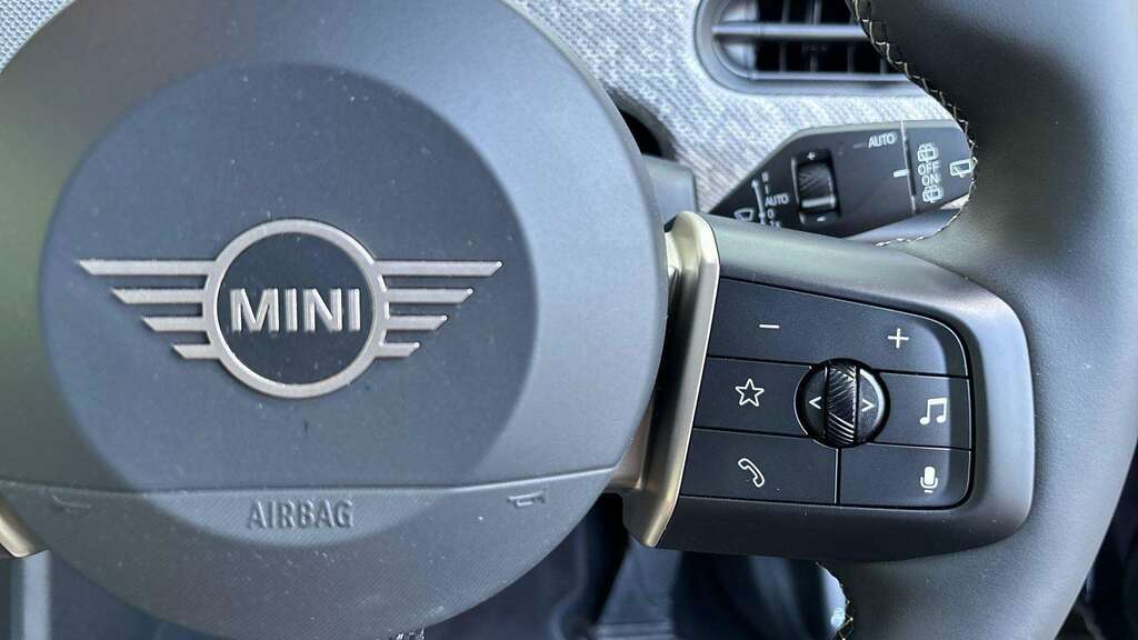 Mini Hatch Cooper E Silver #22