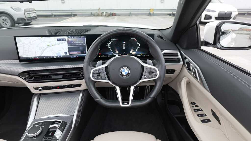 BMW 4 Series 420I M Sport Step 2024 White #5