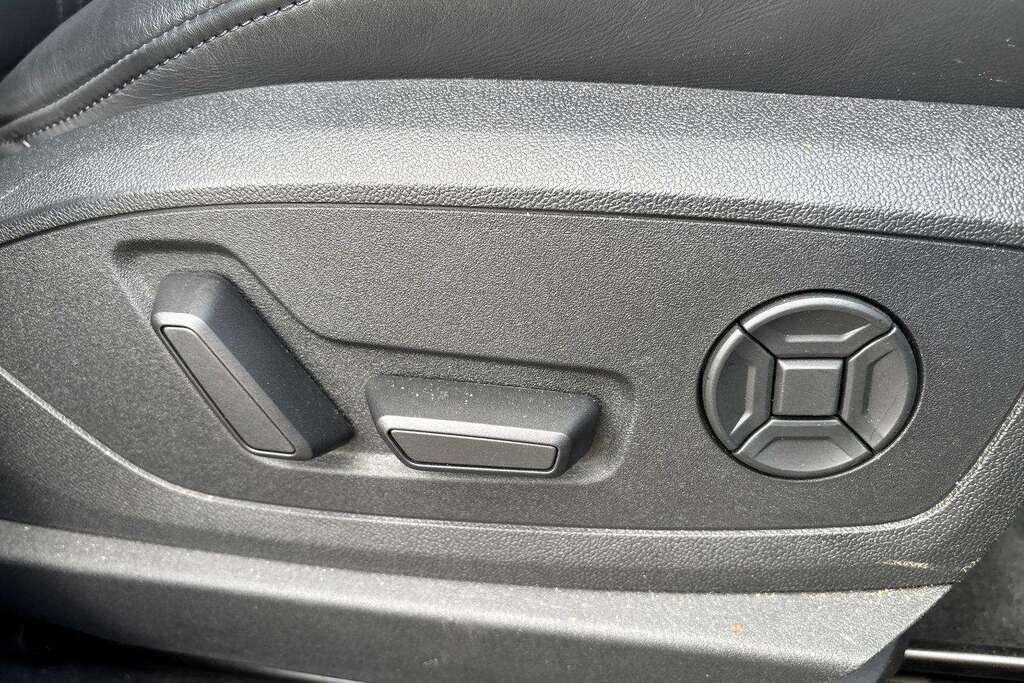 Audi Q8 e tron S Line Grey #35