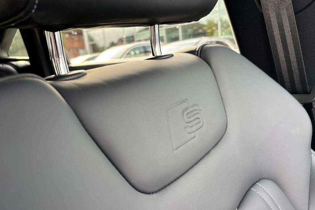 Audi Q8 e tron S Line Grey #38
