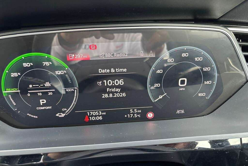 Audi Q8 e tron S Line Grey #18