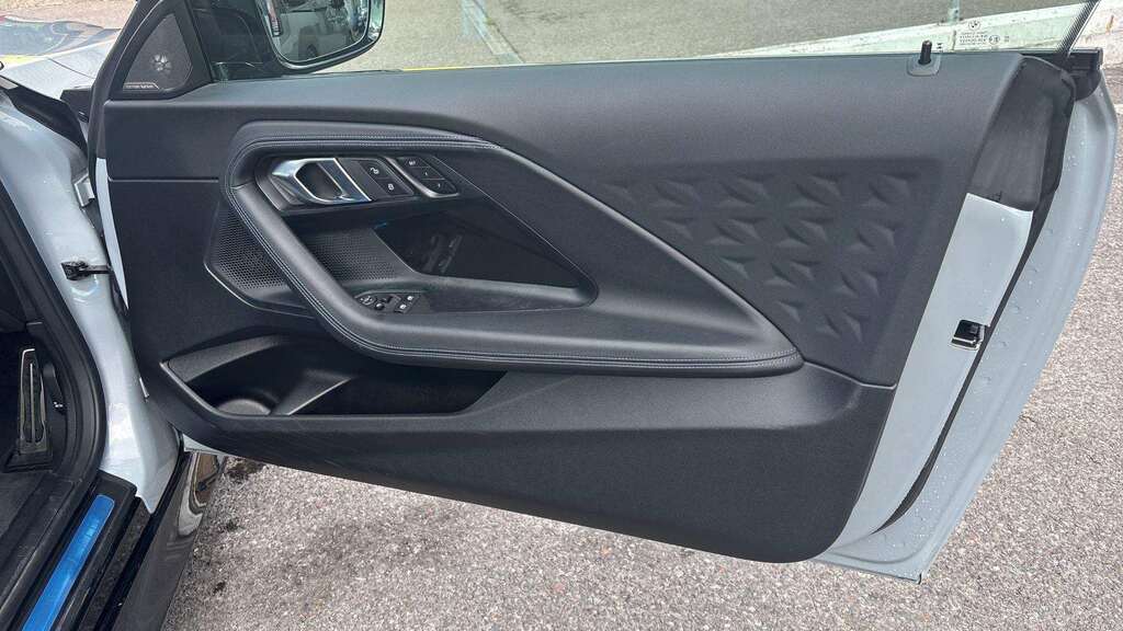 BMW 2 Series 220I M Sport Step 2023 Purple #25