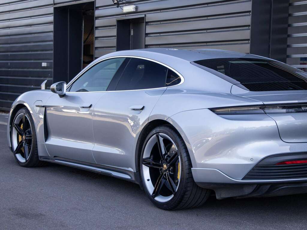 Porsche Taycan Automatic White #10
