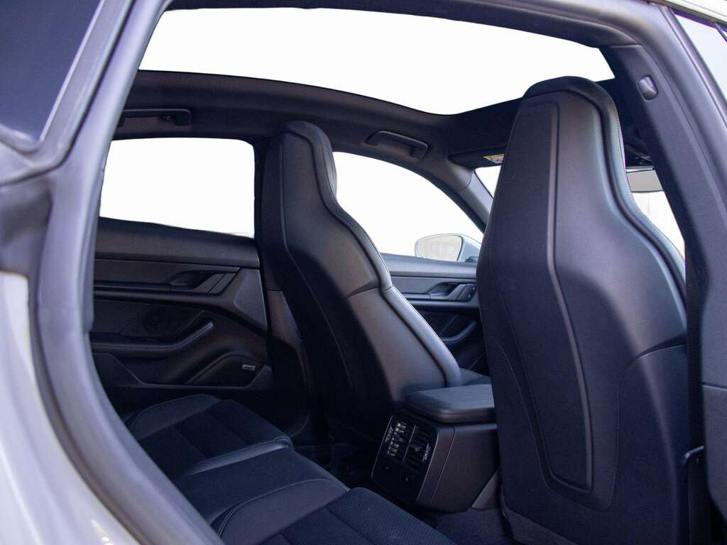 Porsche Taycan Performance Plus 93.4Kwh Gts 4Wd 11Kw Ch Blue #17