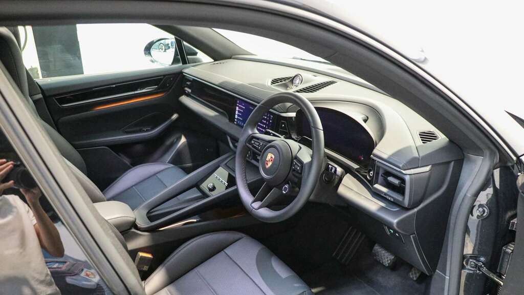 Porsche Macan 5dr Pdk Grey #12