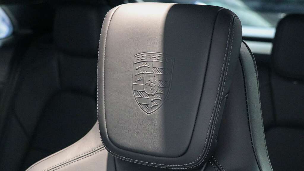 Porsche Macan 5dr Pdk Grey #20