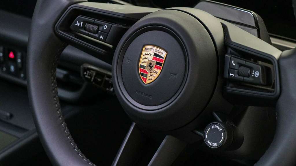 Porsche Macan 5dr Pdk Grey #26