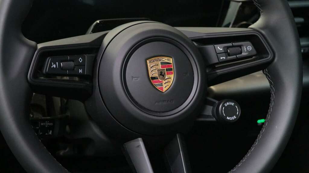 Porsche Macan 5dr Pdk Grey #25