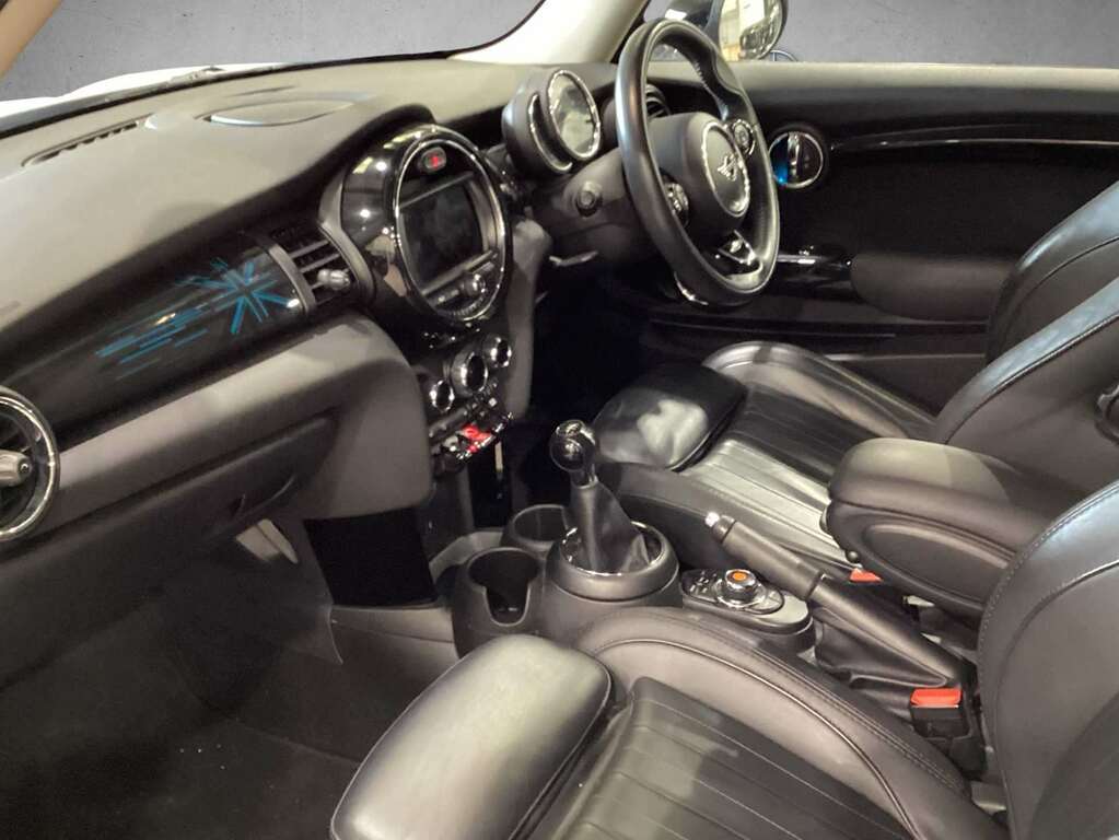 Mini Hatch #6