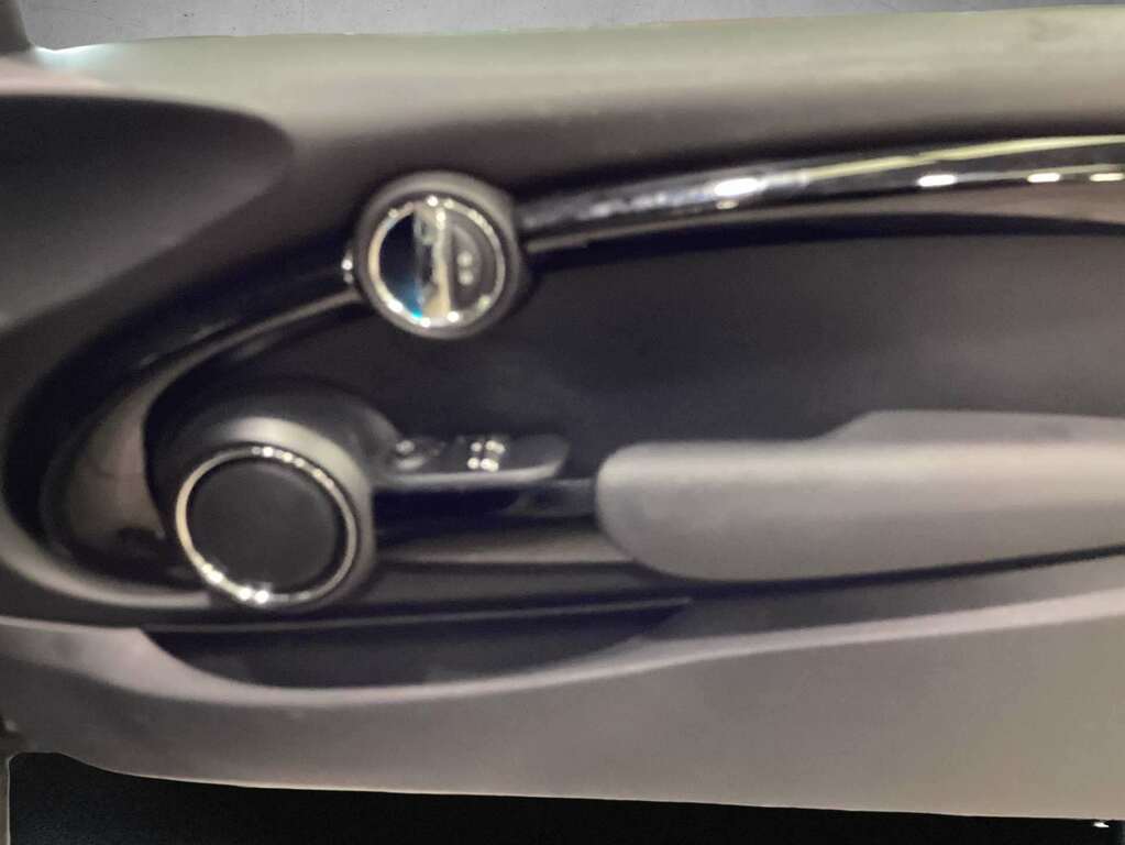 Mini Hatch #9