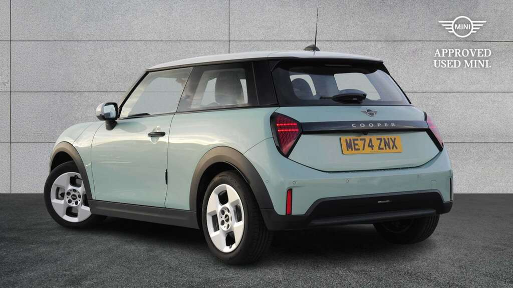 Mini Hatch 1.5 C Classic 2024 Blue #2