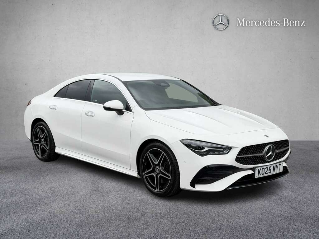 Mercedes-Benz CLA Class 200 Amg Line Executive Tip 2025 White