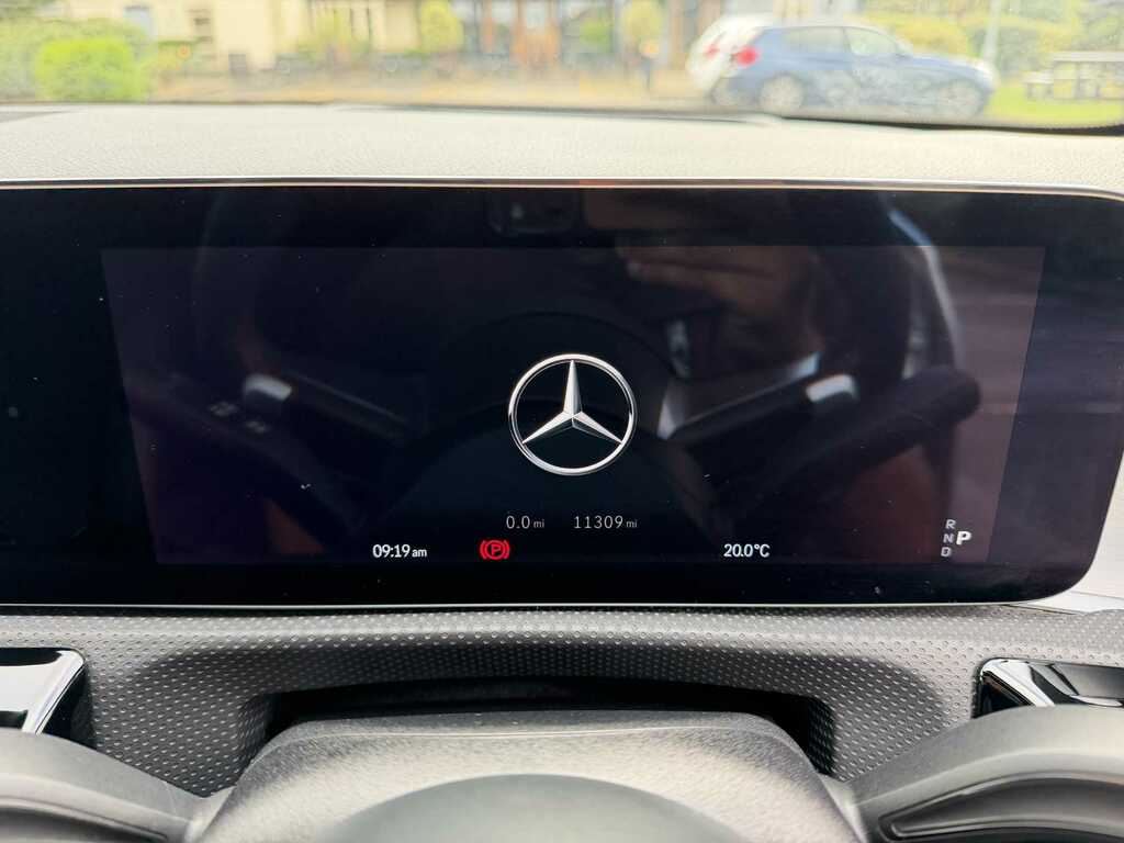 Mercedes-Benz A Class A200 Amg Line Executive Black #13