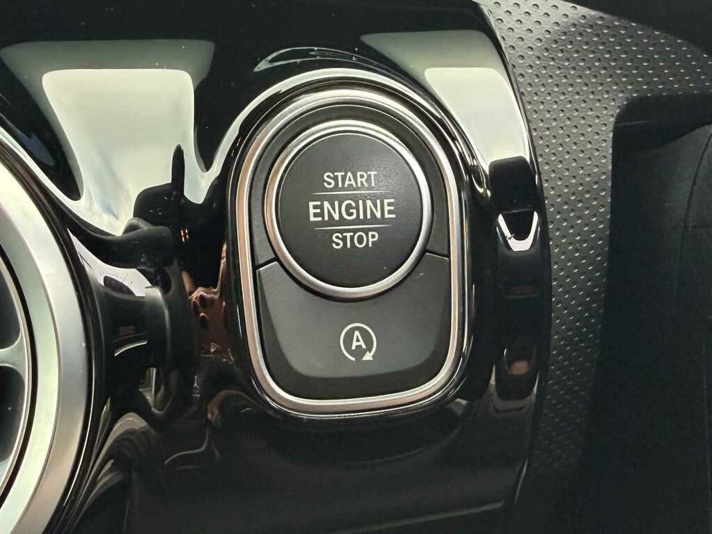 Mercedes-Benz A Class A200 Amg Line Executive Black #31