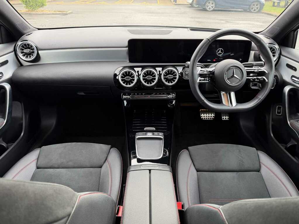 Mercedes-Benz A Class A200 Amg Line Executive Black #17
