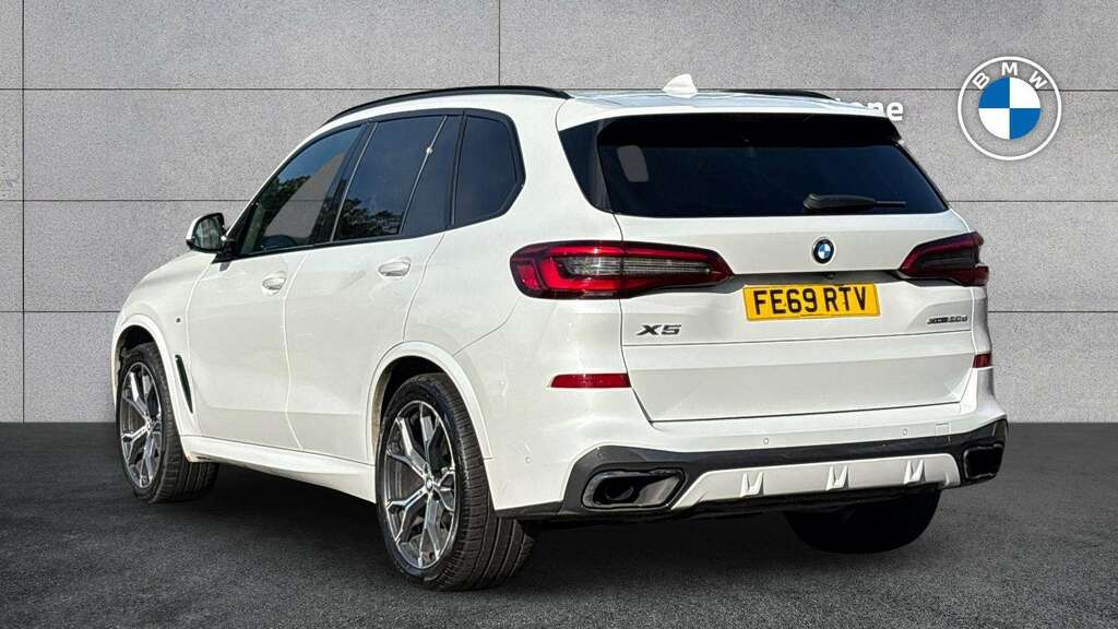 BMW X5 Xdrive30d M Sport 2019 White #2