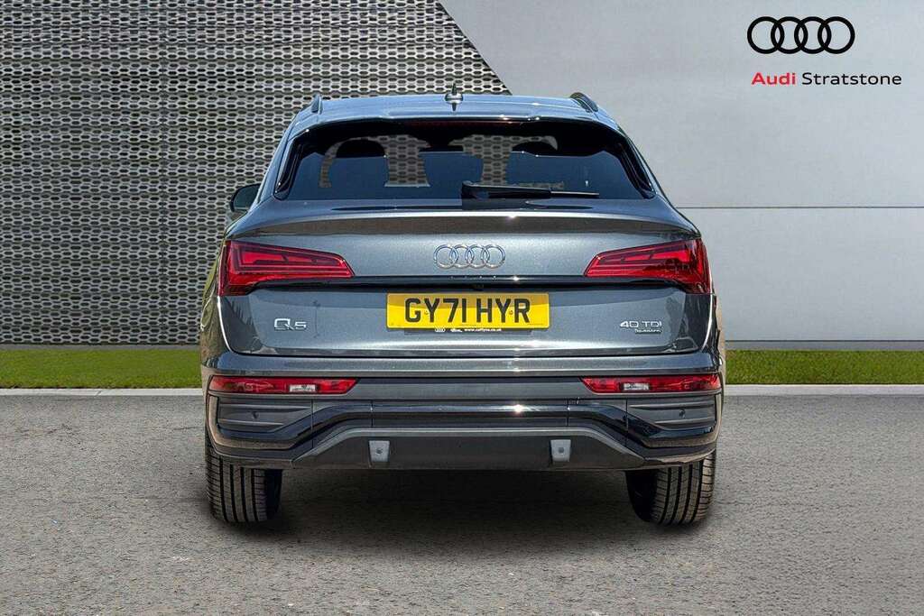 Audi Q5 S Line Blue #7