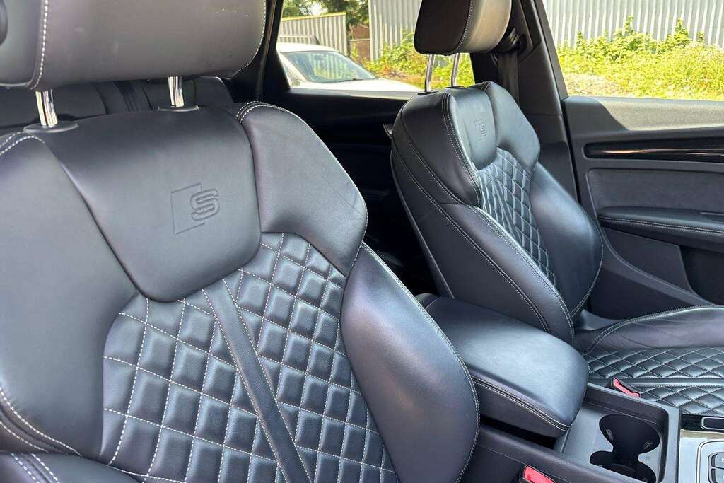 Audi Q5 S Line Blue #31