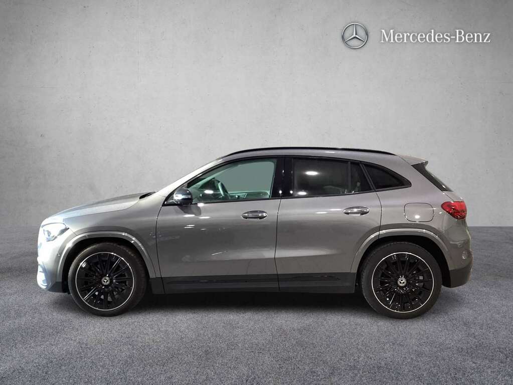Mercedes-Benz GLA Class 200 Amg Line Premium Plus 2025 Grey #3
