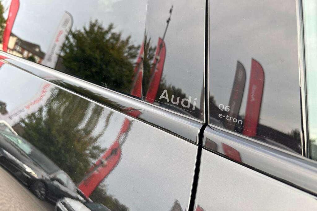 Audi Q6 E-Tron S Line Black #39