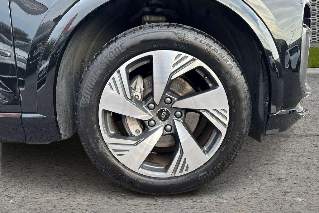 Audi Q6 E-Tron S Line Black #5