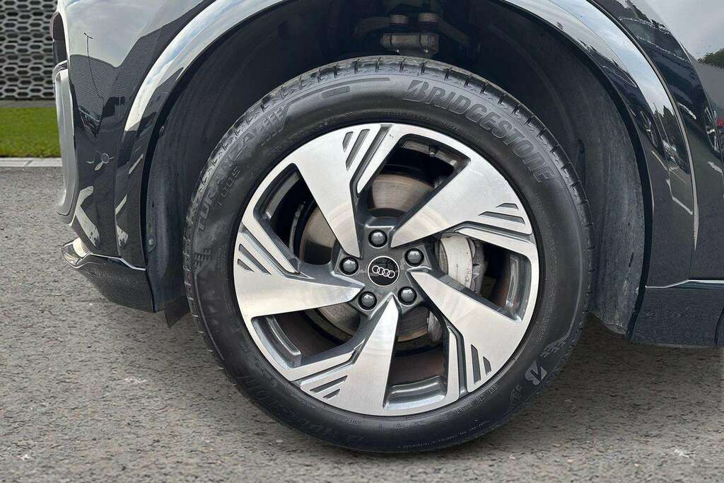 Audi Q6 E-Tron S Line Black #11