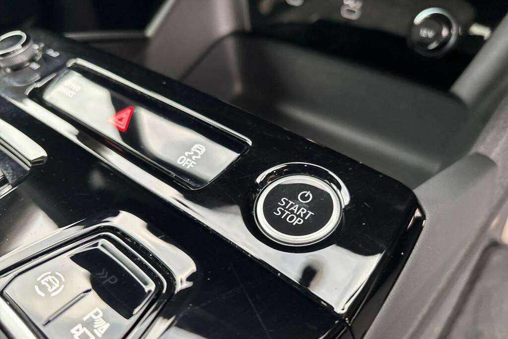 Audi Q6 E-Tron S Line Black #29