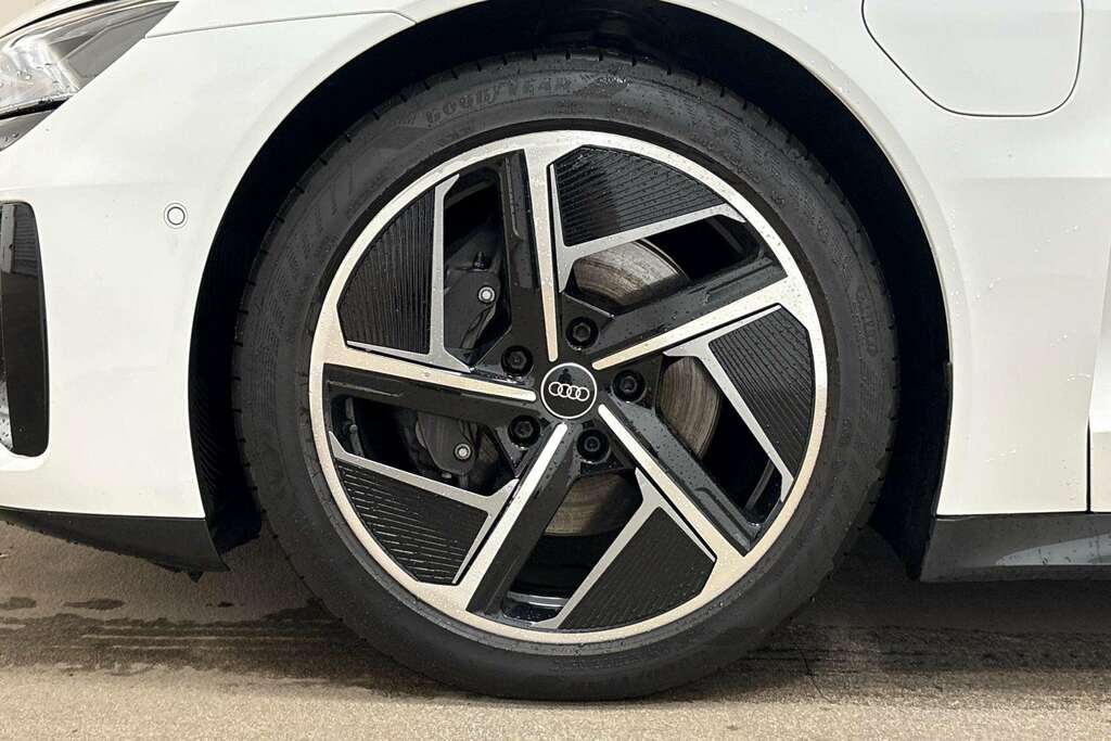 Audi E Tron GT Automatic  #9