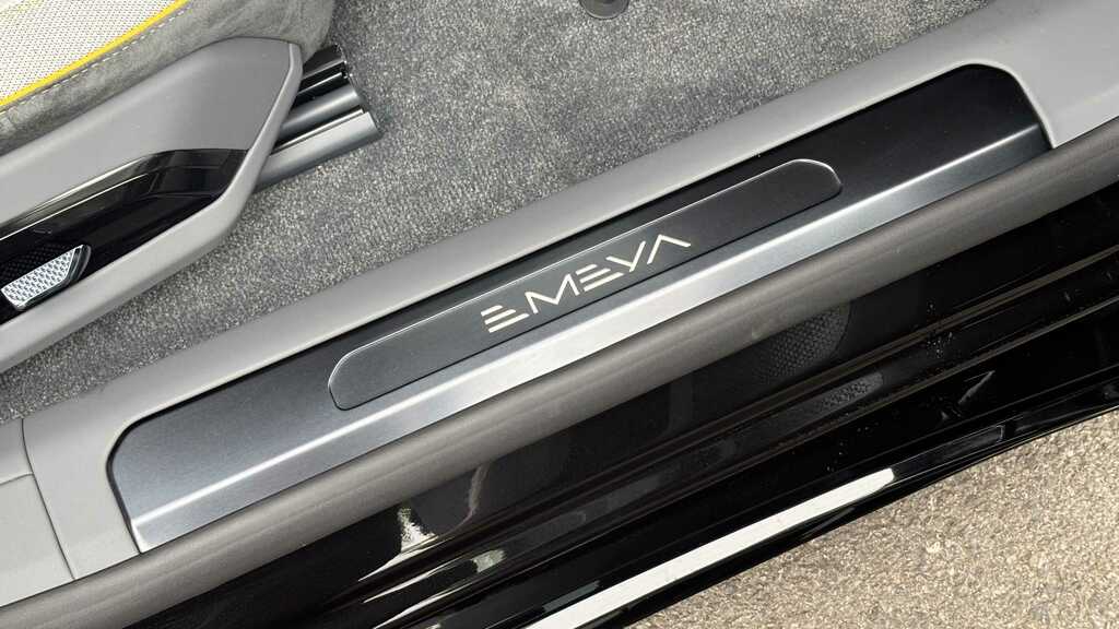 Lotus Emeya Base Black #22