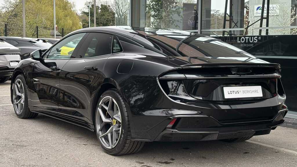 Lotus Emeya 450Kw 102Kwh 2025 Black #4